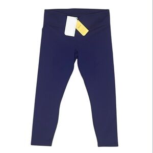 Fabletics Salar Solid Powerhold Capri Leggings Purple Size Large 10/12 Yoga